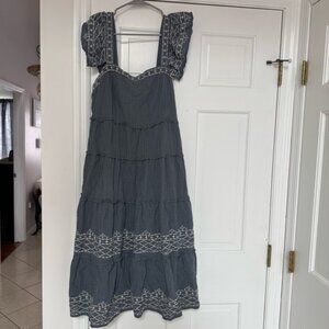 EUC, Knox Rose, Blue and White Tiered Maxi Dress, Sz M, smoke free home!